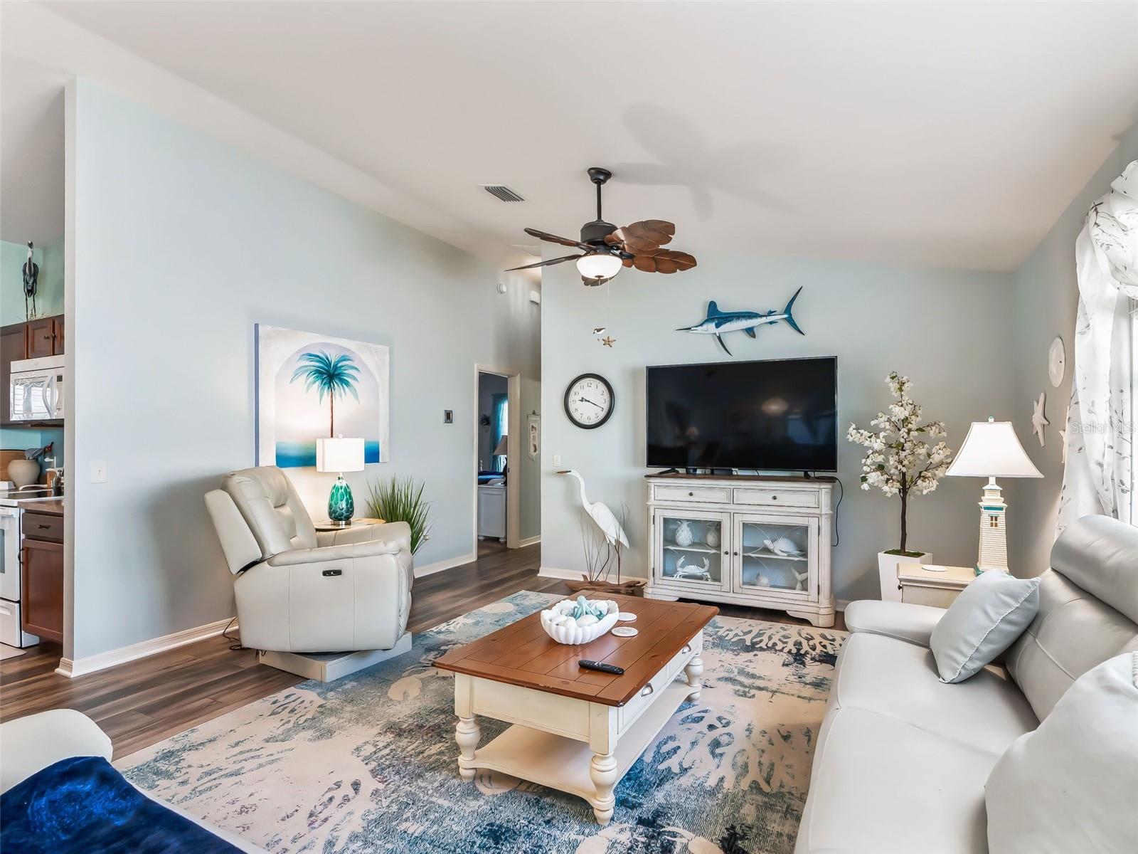 Image 19 of 40 For 3742 Viscaya Court