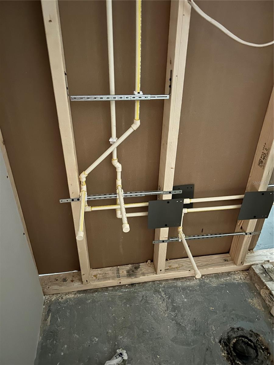 Image 14 of 28 For 20621 Highway 42