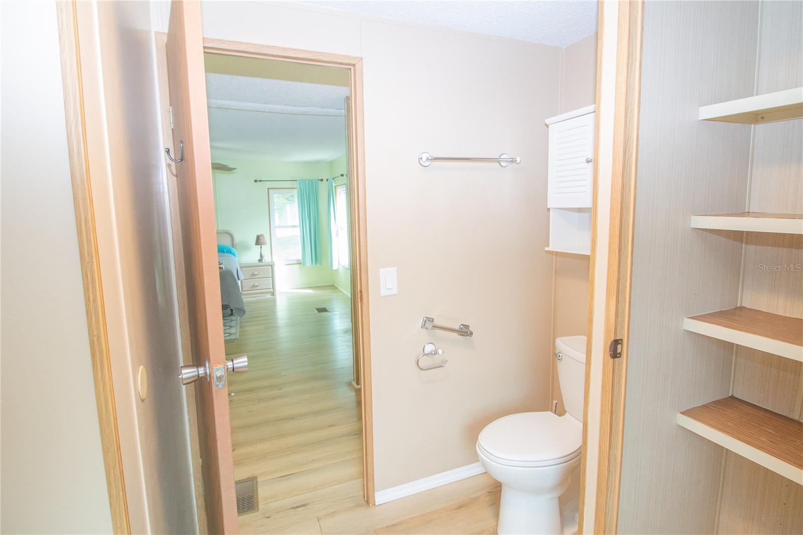 Image 8 of 34 For 1664 Elkhart Circle