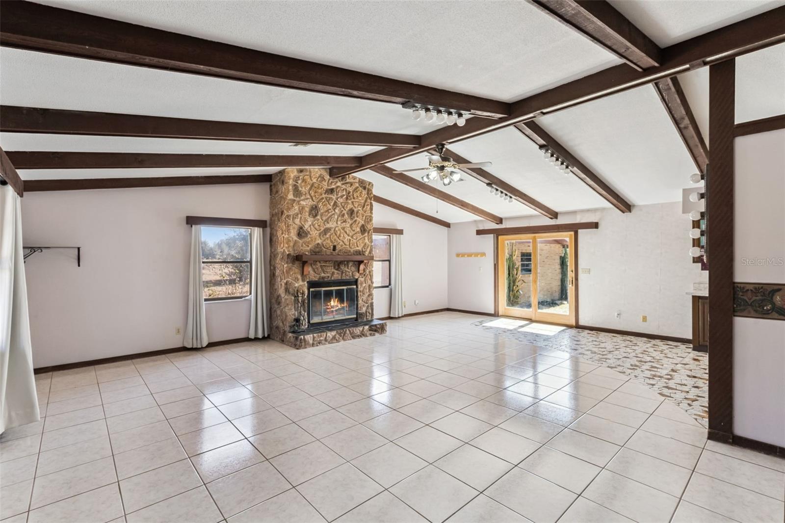 Image 6 of 42 For 6905 Green Swamp Road