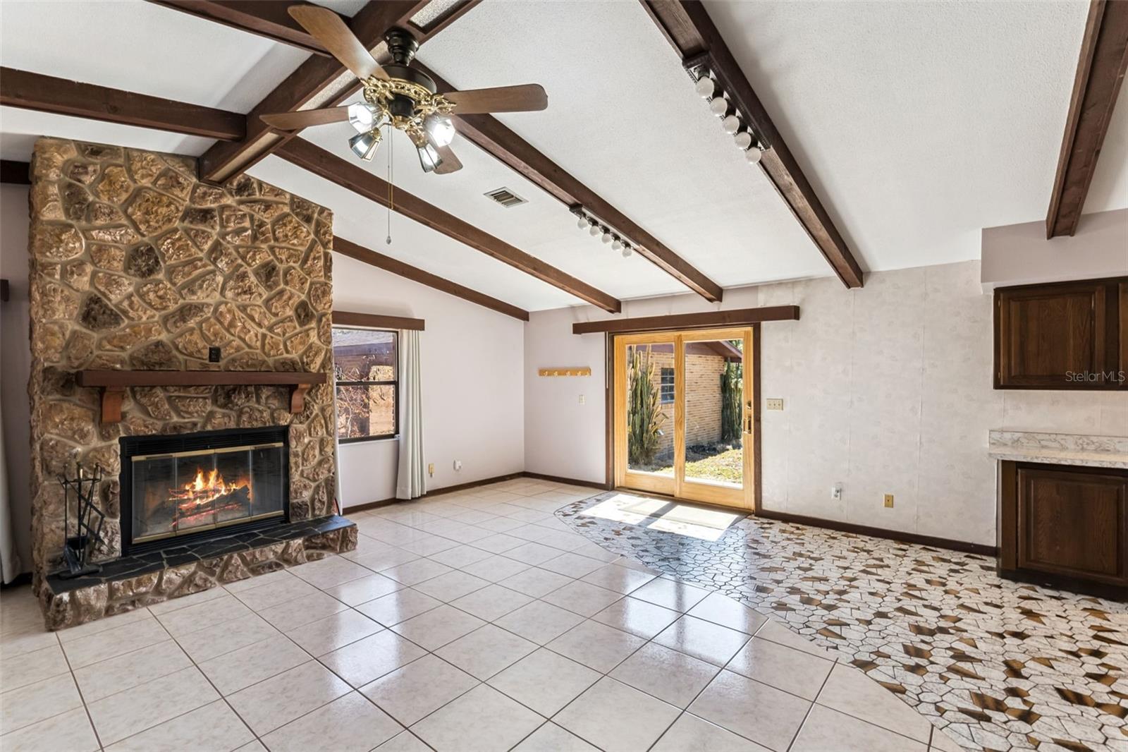 Image 8 of 42 For 6905 Green Swamp Road