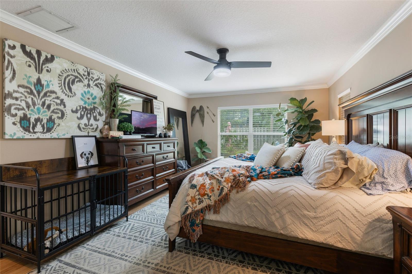 Image 19 of 35 For 1095 Club Hills Drive