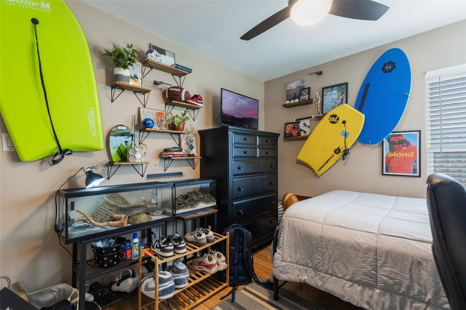 Image 21 of 35 For 1095 Club Hills Drive