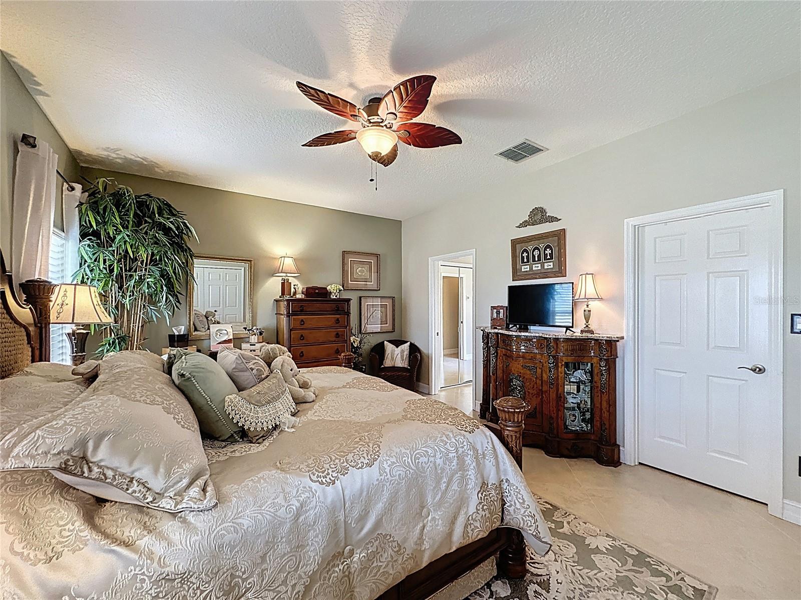 Image 59 of 71 For 5000 Long Meadow Drive