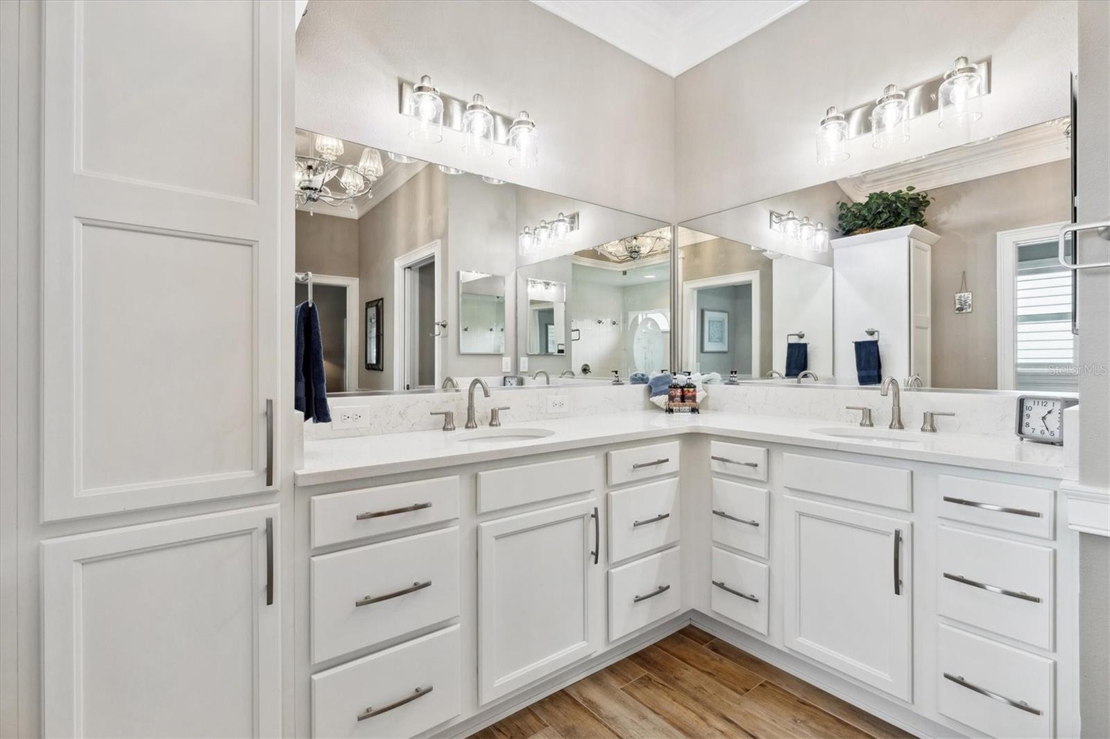 Image 29 of 66 For 4515 Biggs Place