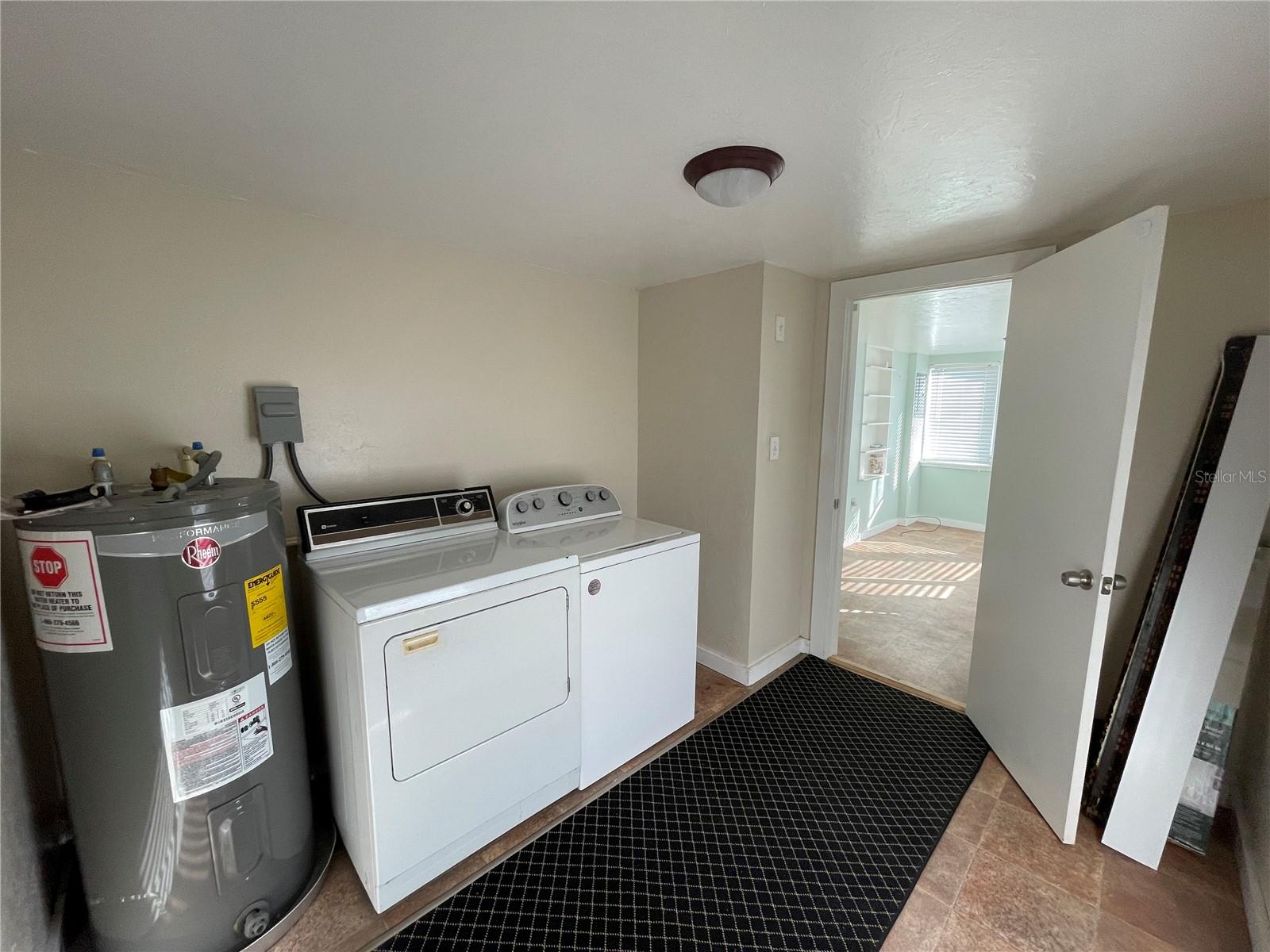 Image 17 of 32 For 13950 Highway 42