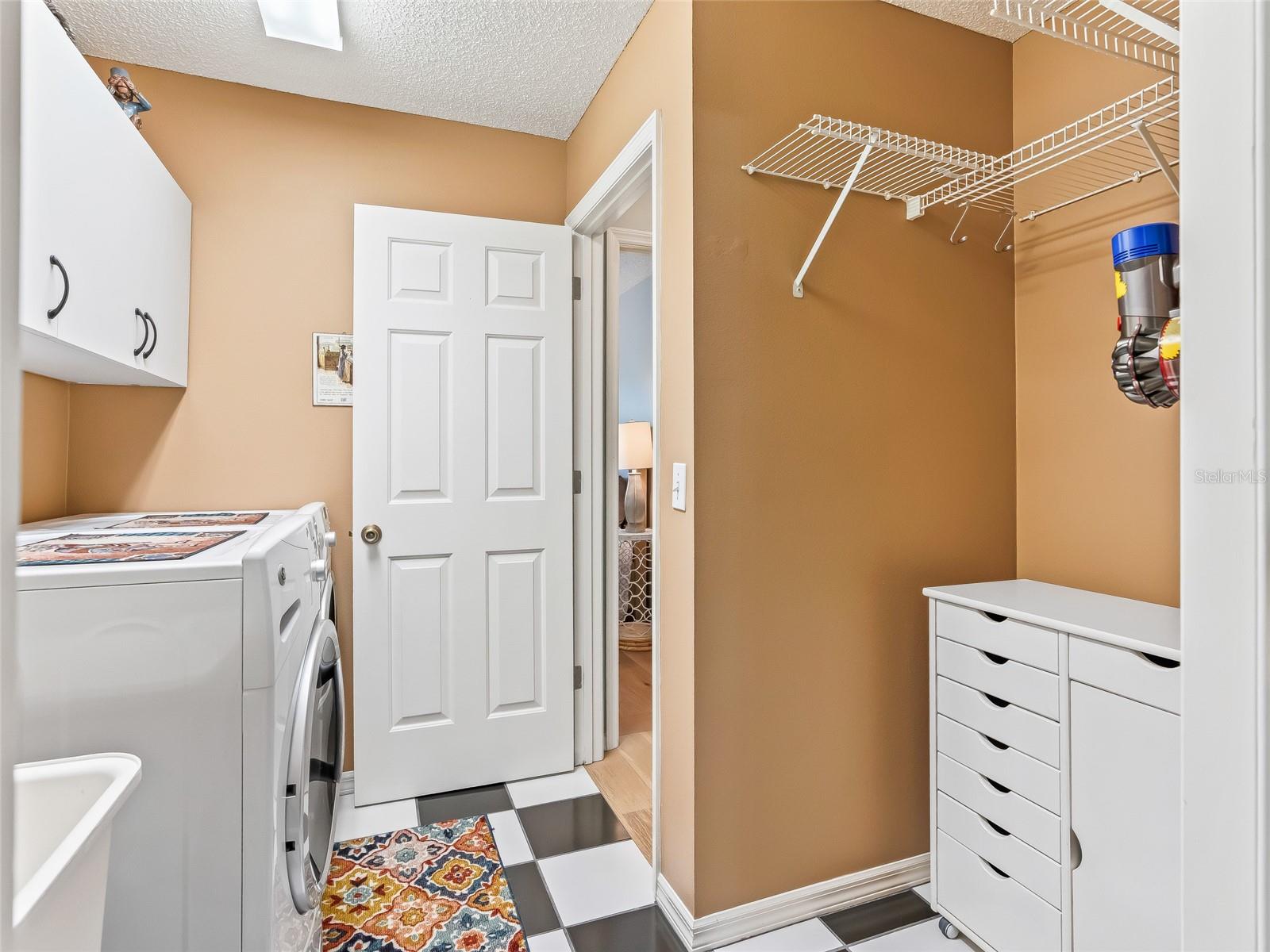 Image 40 of 51 For 2220 Margarita Drive