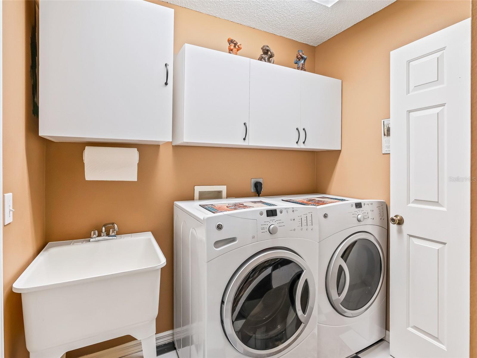 Image 41 of 51 For 2220 Margarita Drive