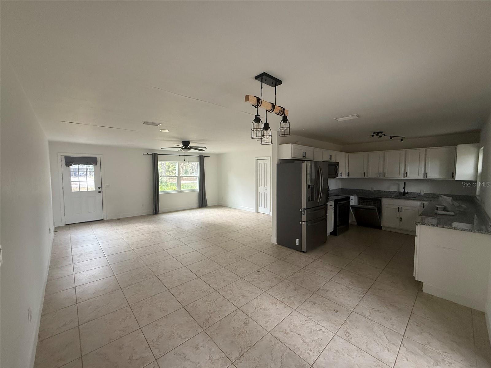 Image 4 of 22 For 859 Cr 541  