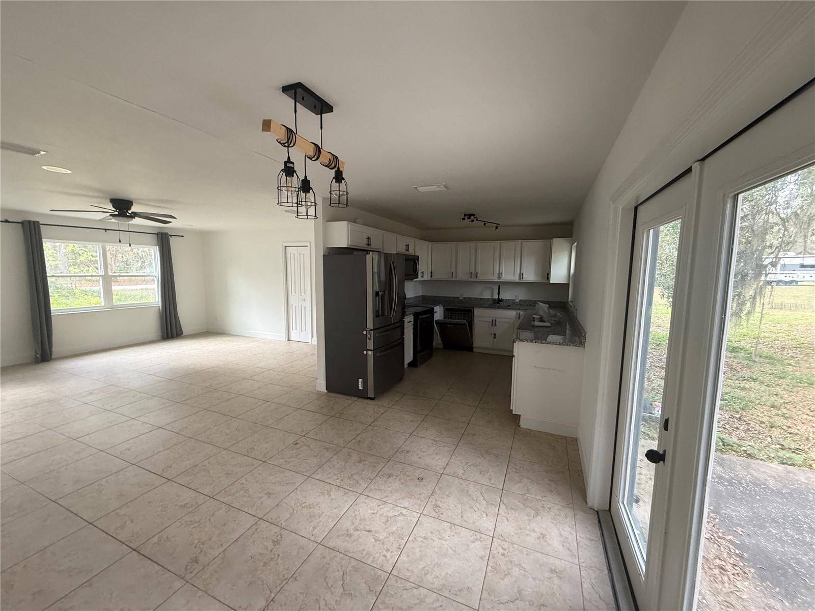 Image 7 of 22 For 859 Cr 541  