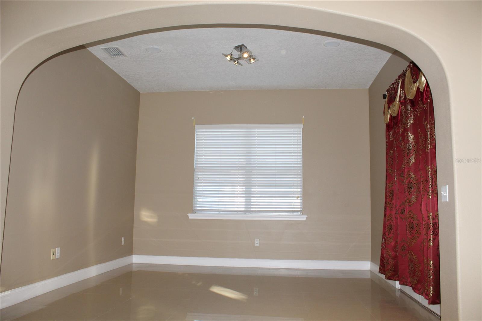 Image 10 of 80 For 13019 Summerlake Way