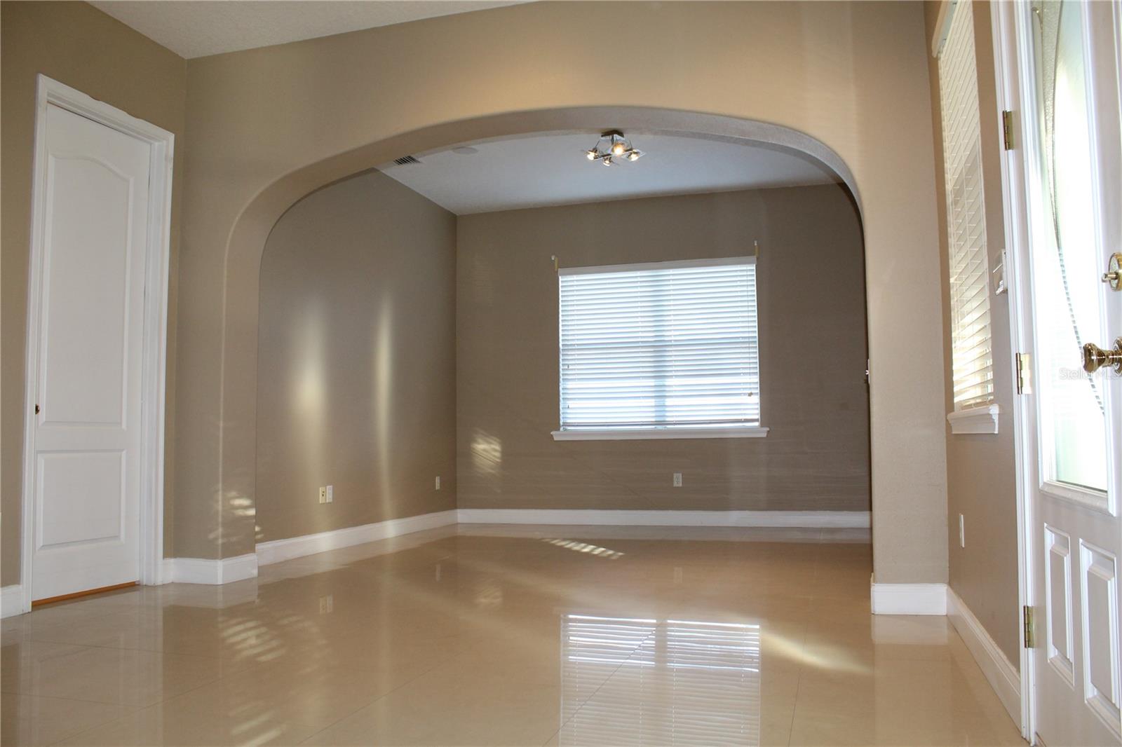 Image 12 of 80 For 13019 Summerlake Way