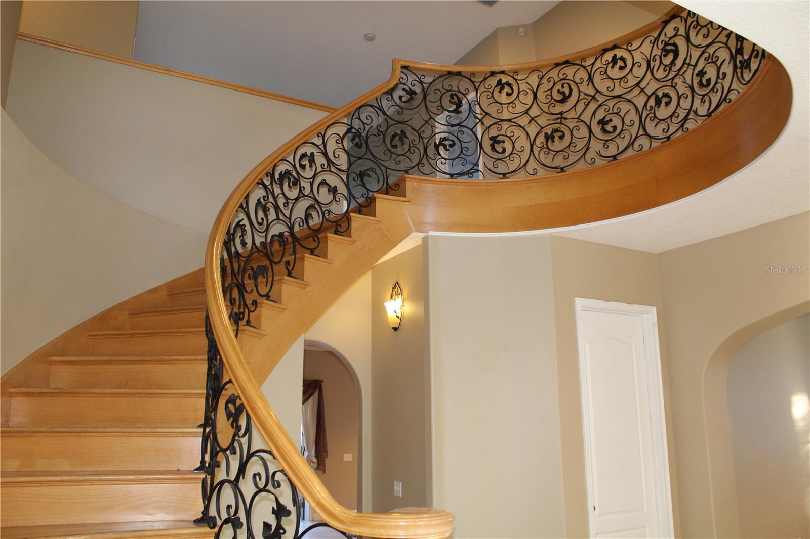 Image 16 of 80 For 13019 Summerlake Way