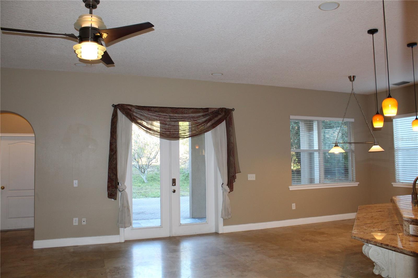 Image 20 of 80 For 13019 Summerlake Way