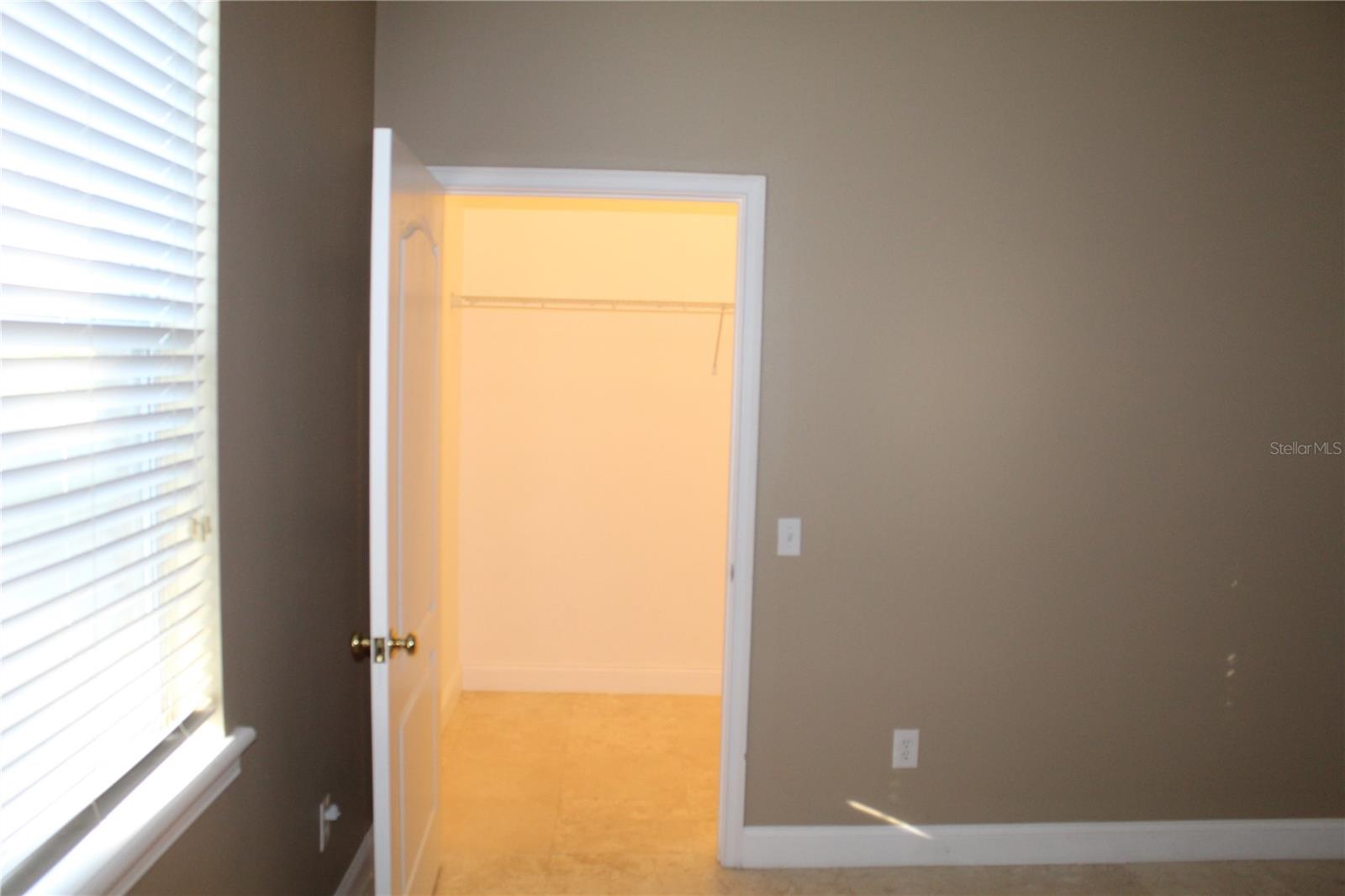 Image 35 of 80 For 13019 Summerlake Way