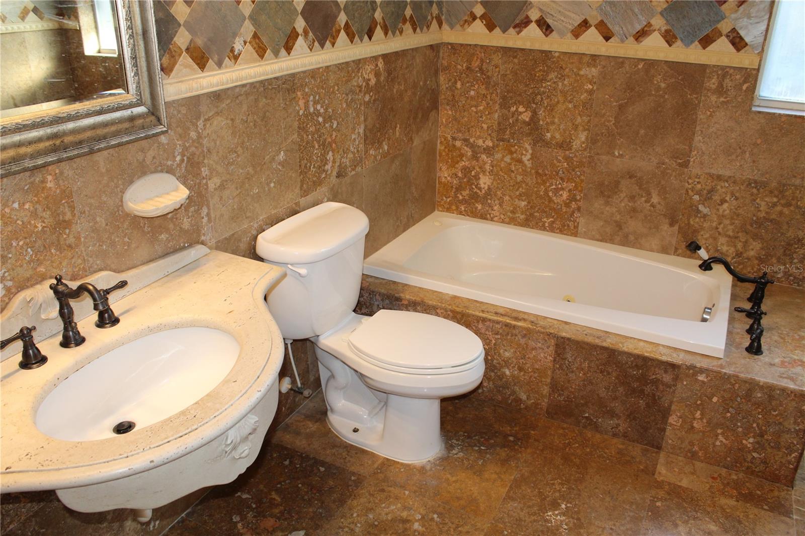 Image 38 of 80 For 13019 Summerlake Way