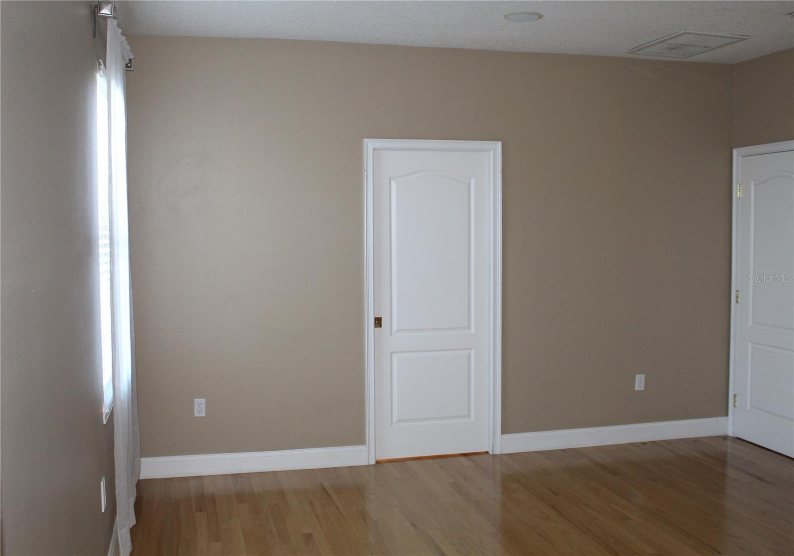 Image 50 of 80 For 13019 Summerlake Way