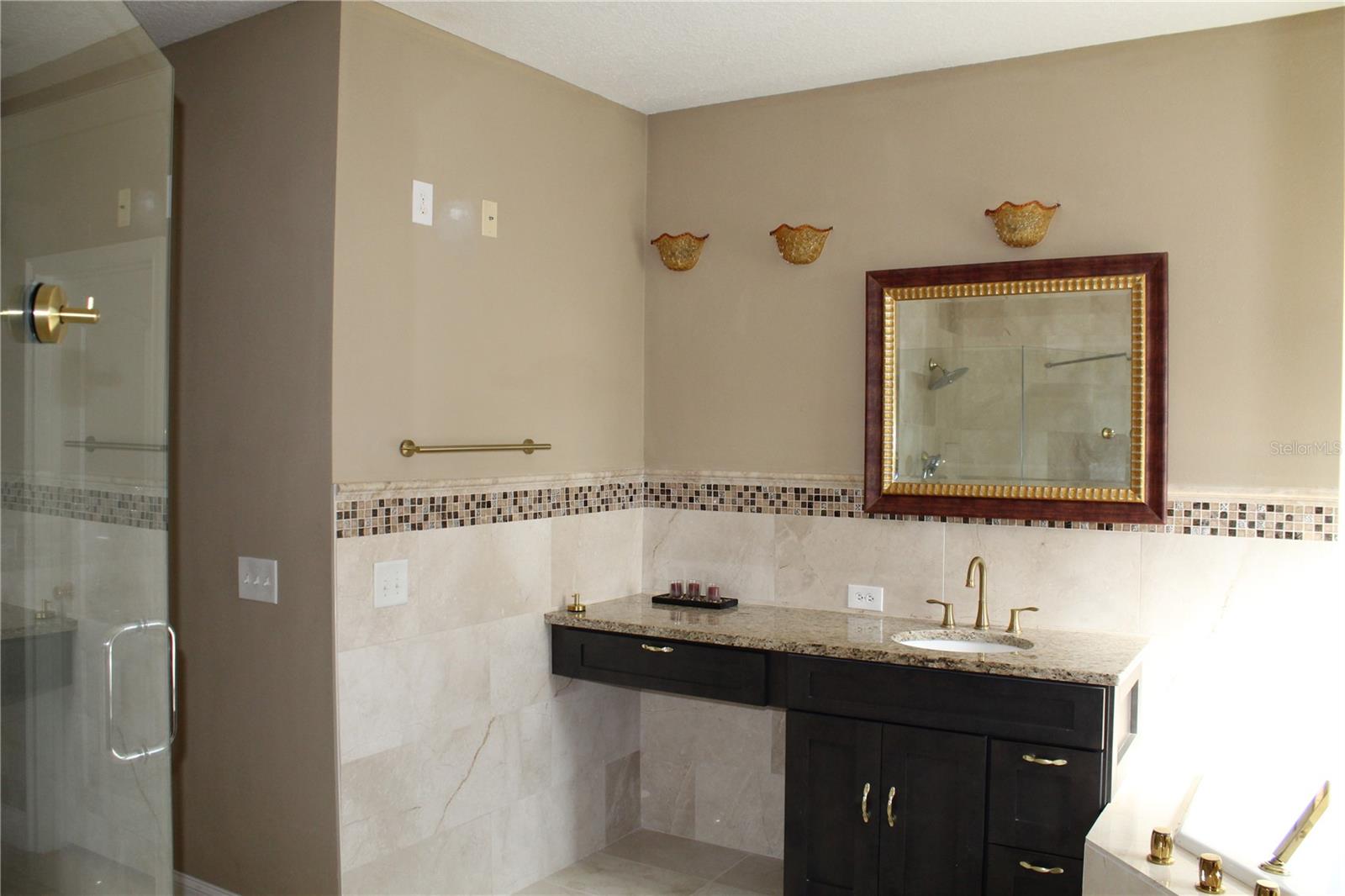 Image 56 of 80 For 13019 Summerlake Way