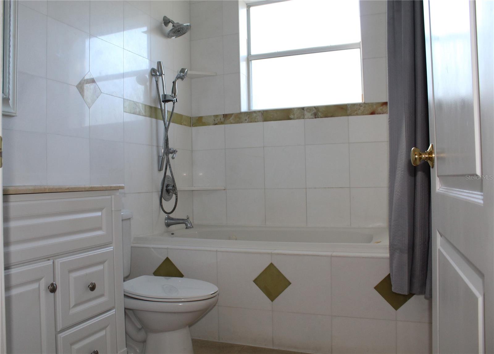 Image 72 of 80 For 13019 Summerlake Way