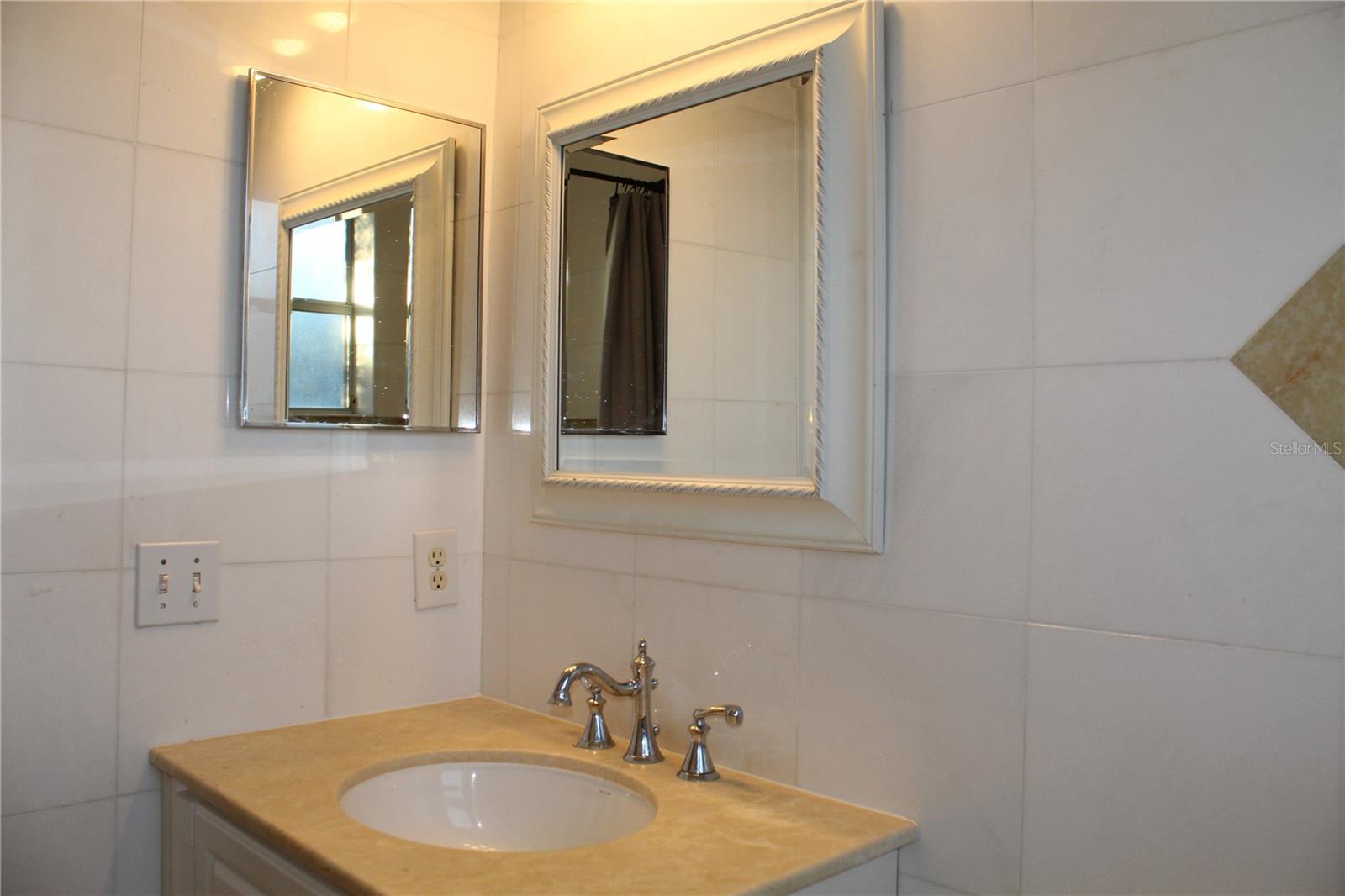 Image 75 of 80 For 13019 Summerlake Way