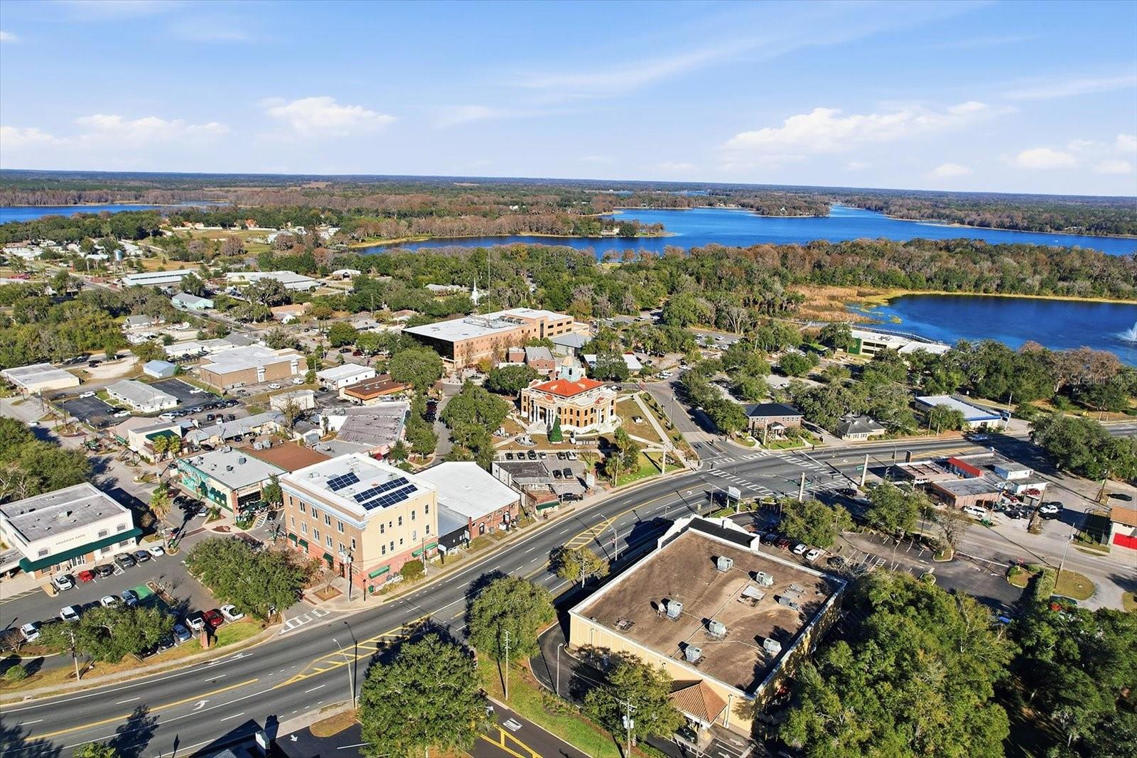 Image 44 of 46 For 6585 Holly Street