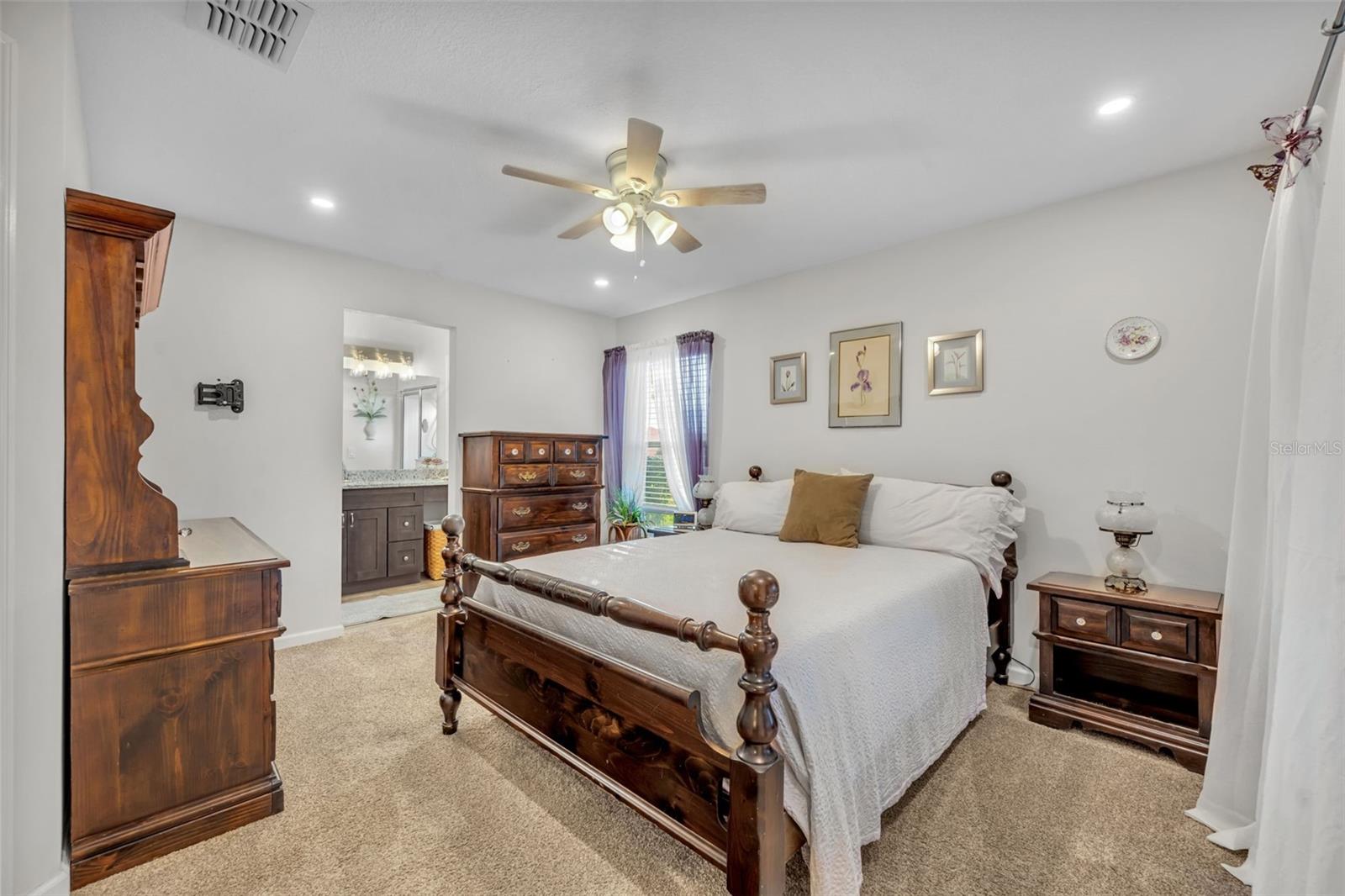 Image 19 of 29 For 3534 Rollingbrook Street