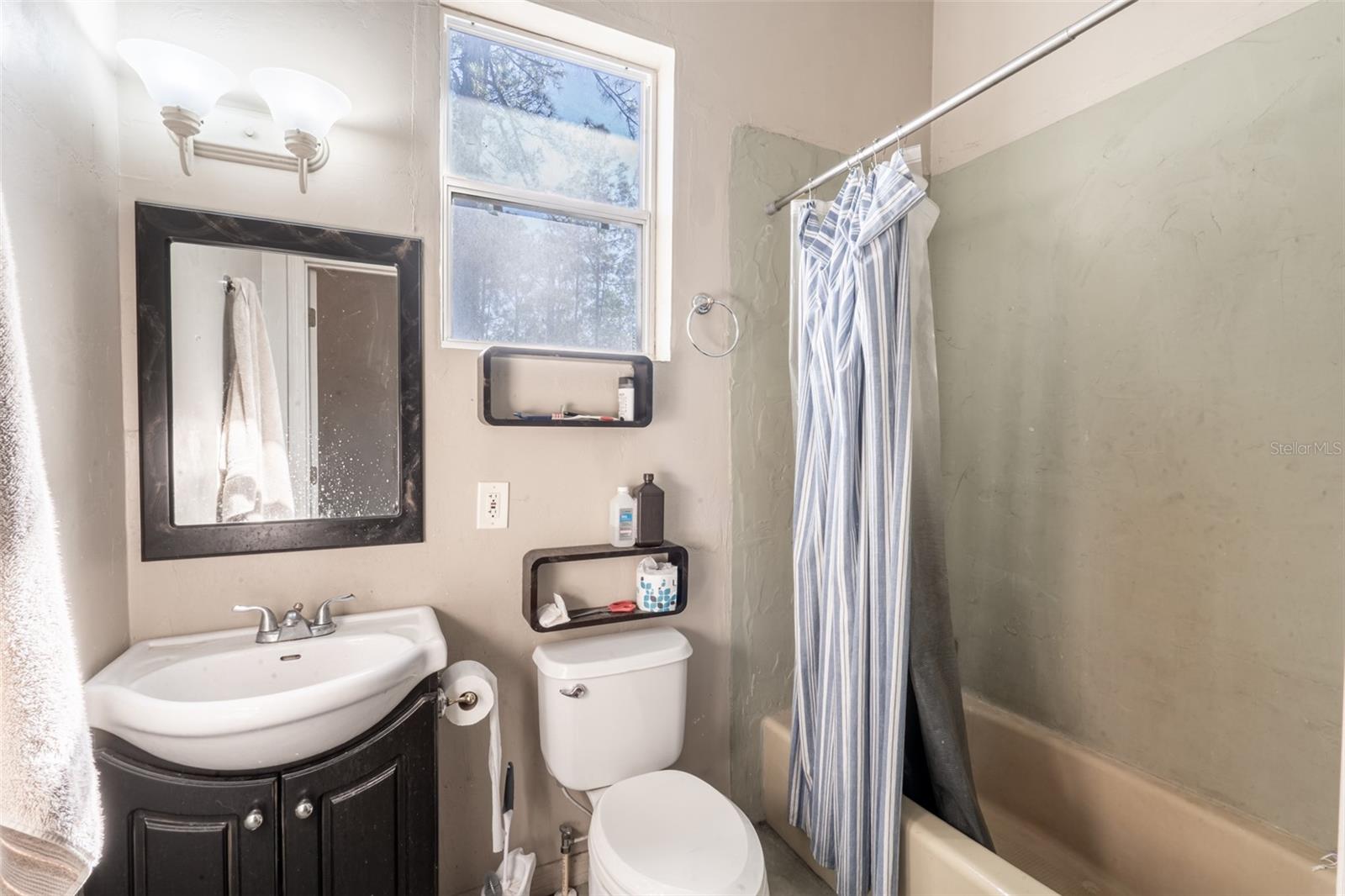 Image 19 of 57 For 10411 County Road 474