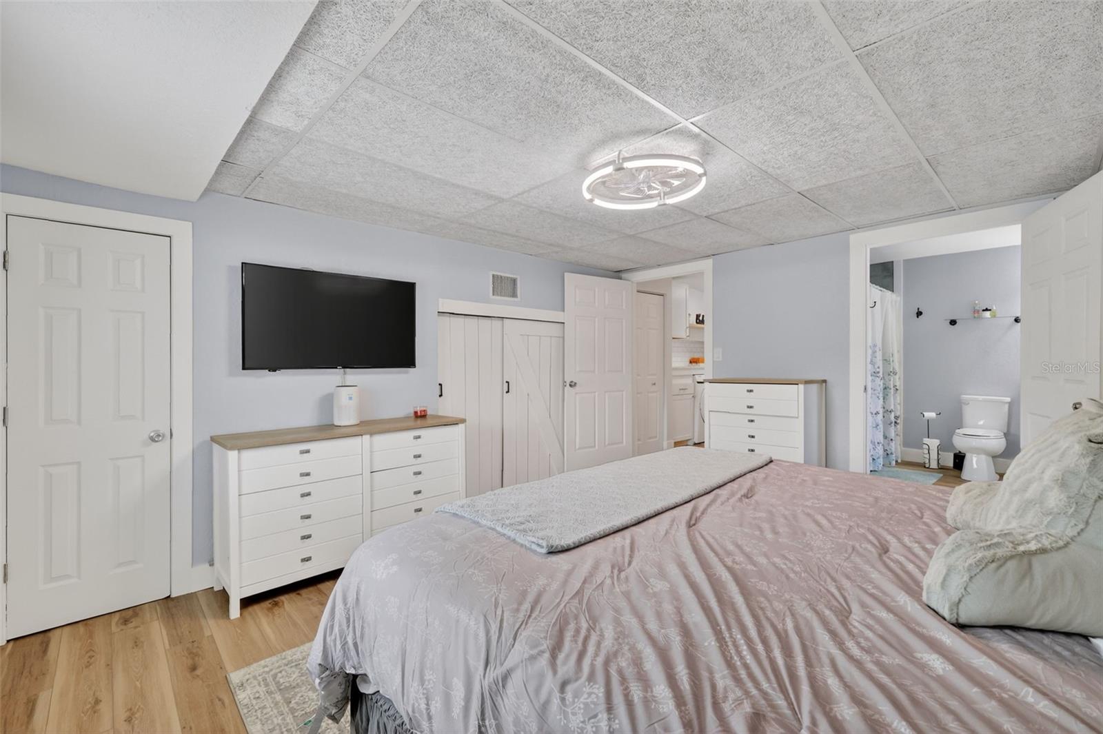 Image 22 of 54 For 26611 Bimini Drive