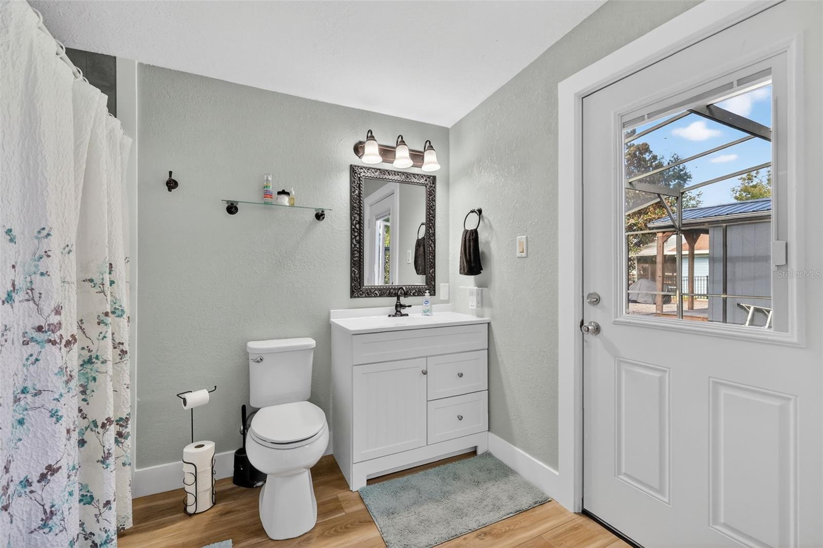 Image 23 of 54 For 26611 Bimini Drive