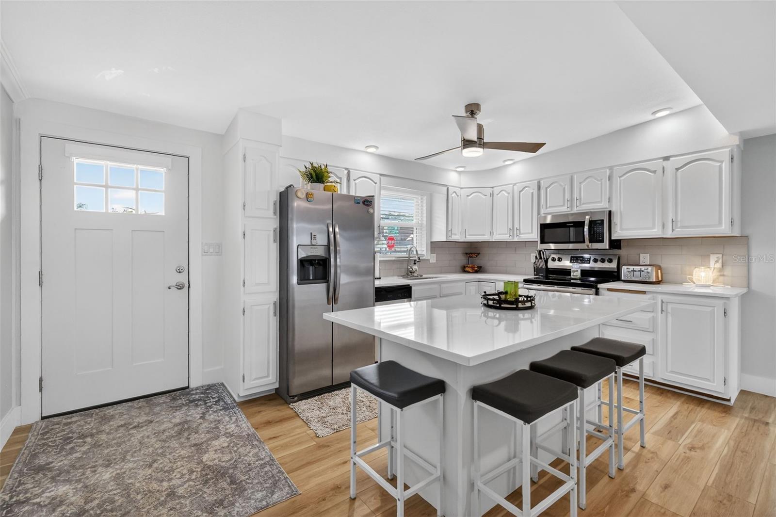 Image 7 of 54 For 26611 Bimini Drive