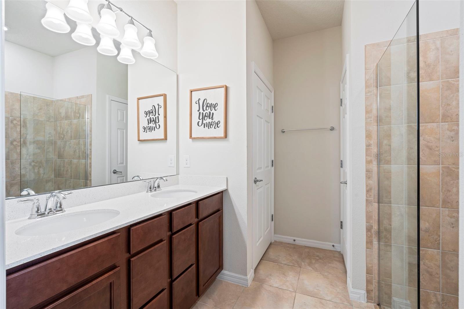 Image 13 of 34 For 3467 Buoy Circle