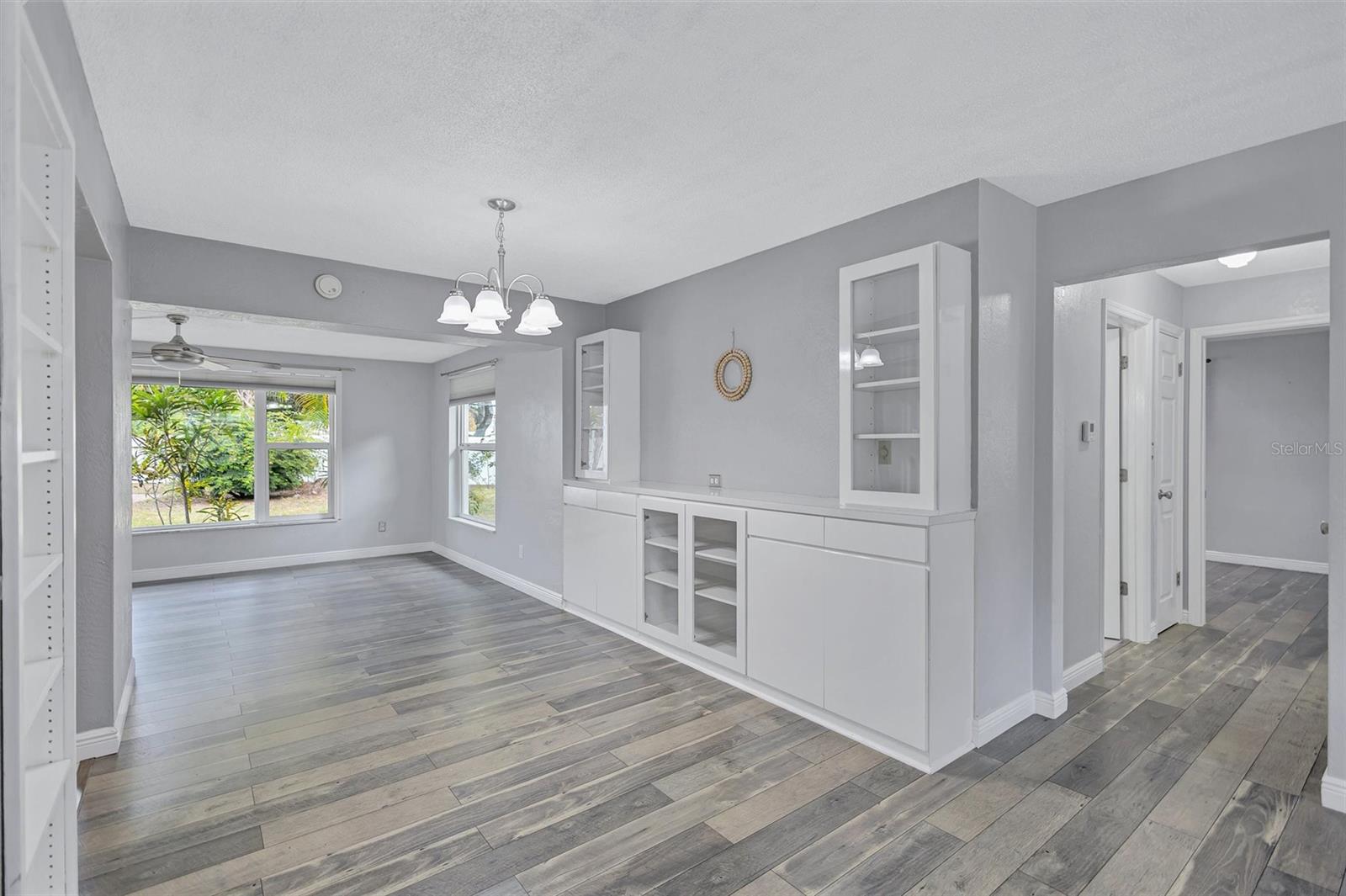 Image 10 of 38 For 2544 Burnice Drive