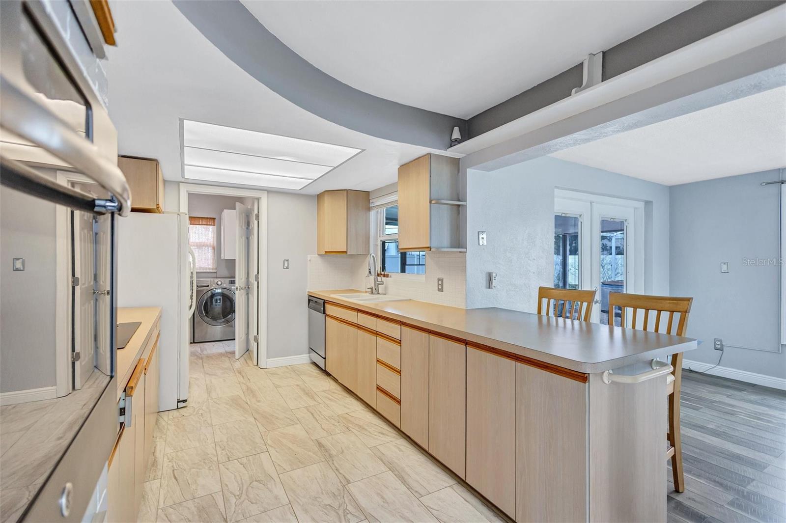 Image 11 of 38 For 2544 Burnice Drive