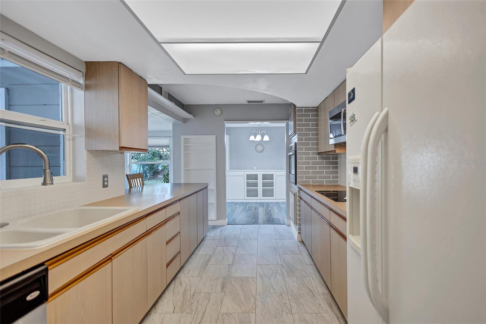 Image 14 of 38 For 2544 Burnice Drive