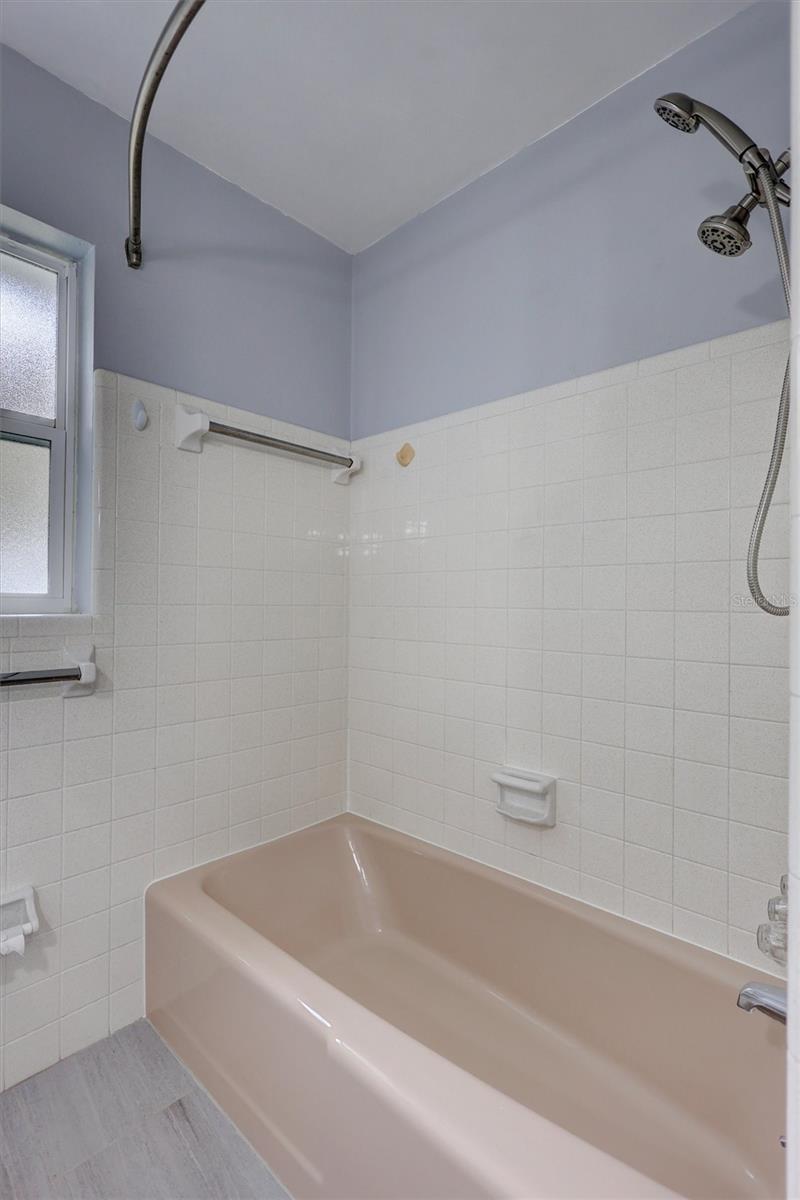 Image 19 of 38 For 2544 Burnice Drive