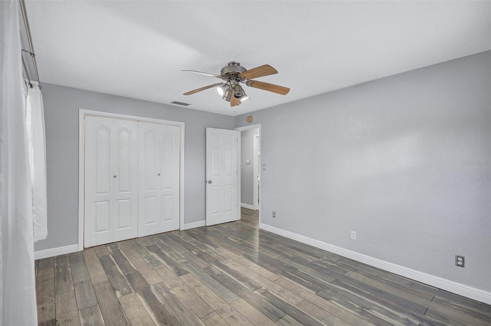 Image 23 of 38 For 2544 Burnice Drive