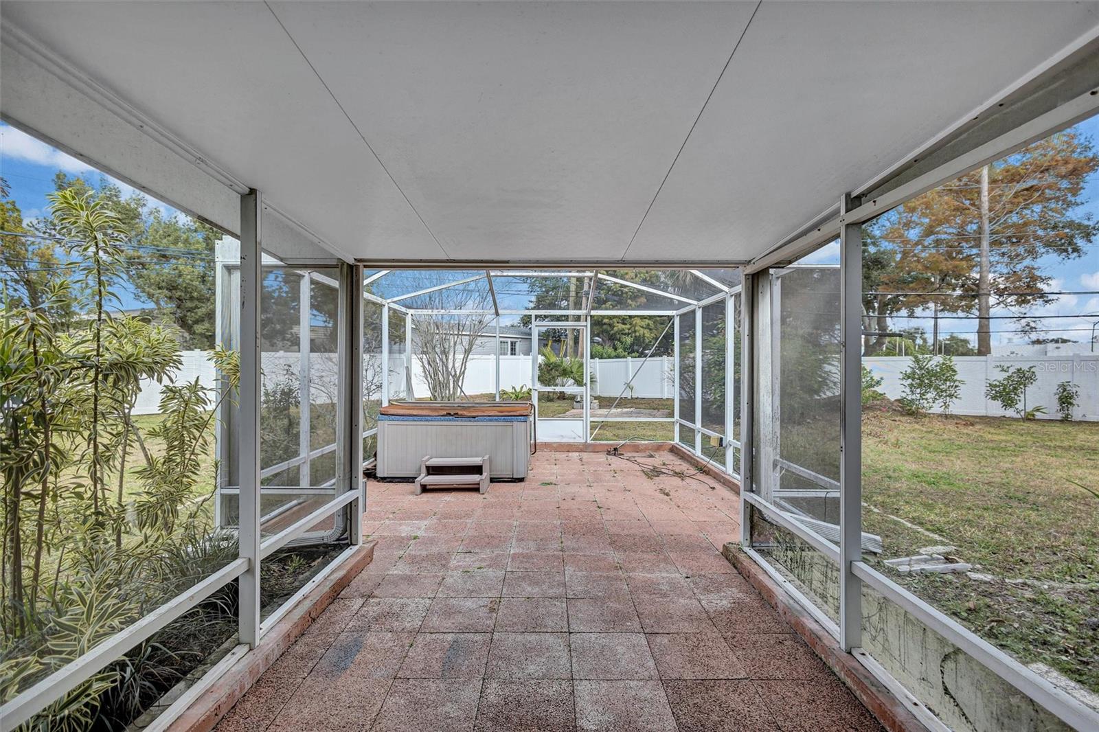 Image 27 of 38 For 2544 Burnice Drive