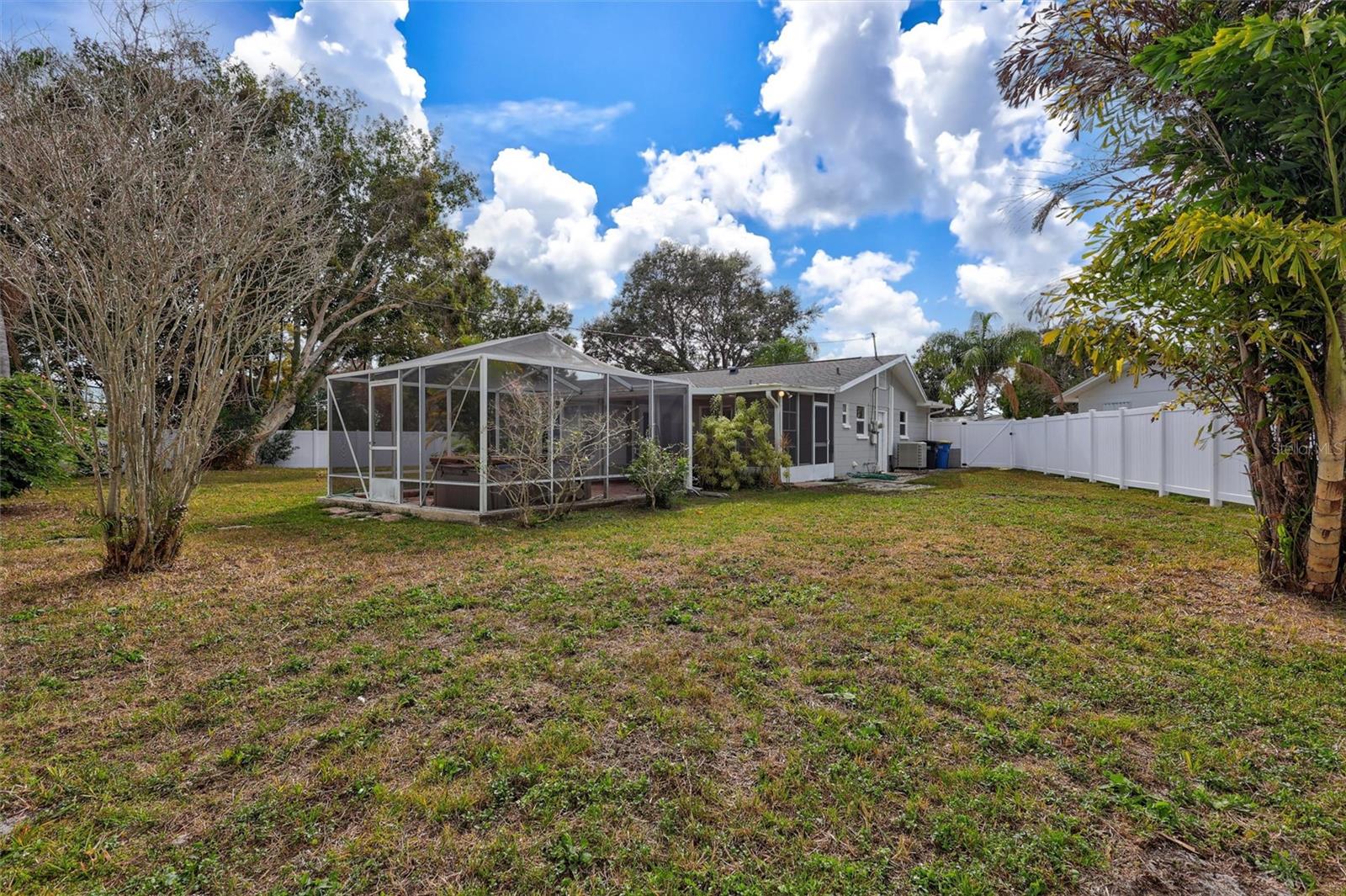 Image 31 of 38 For 2544 Burnice Drive