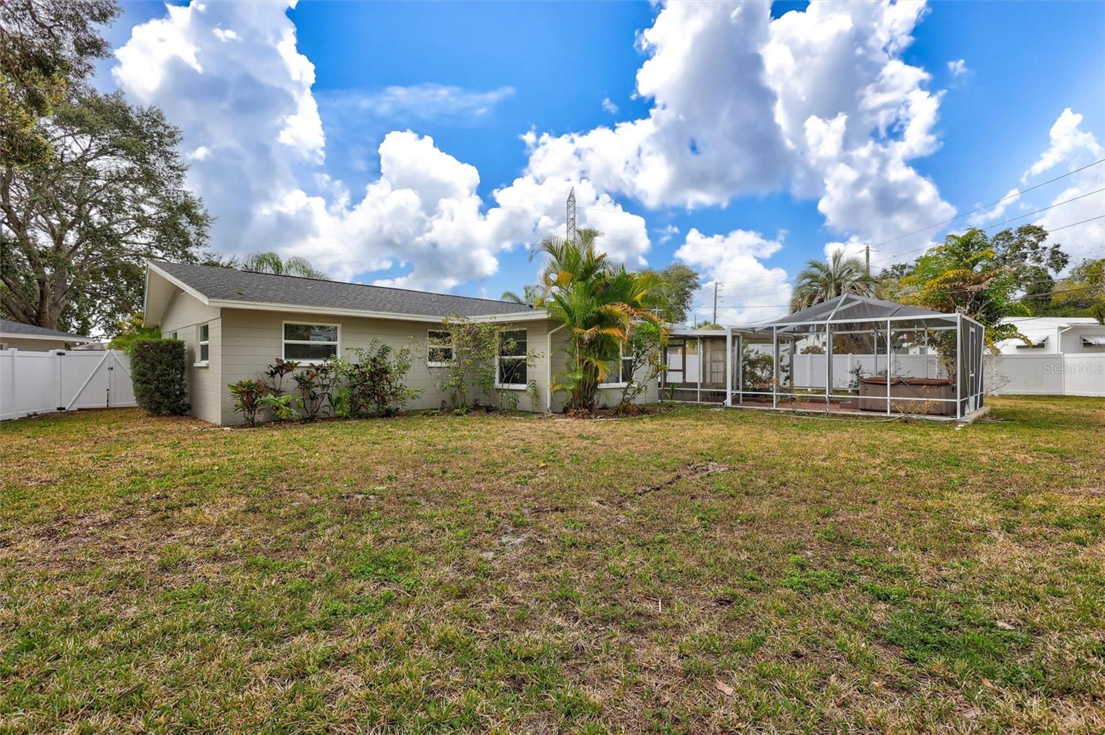 Image 33 of 38 For 2544 Burnice Drive