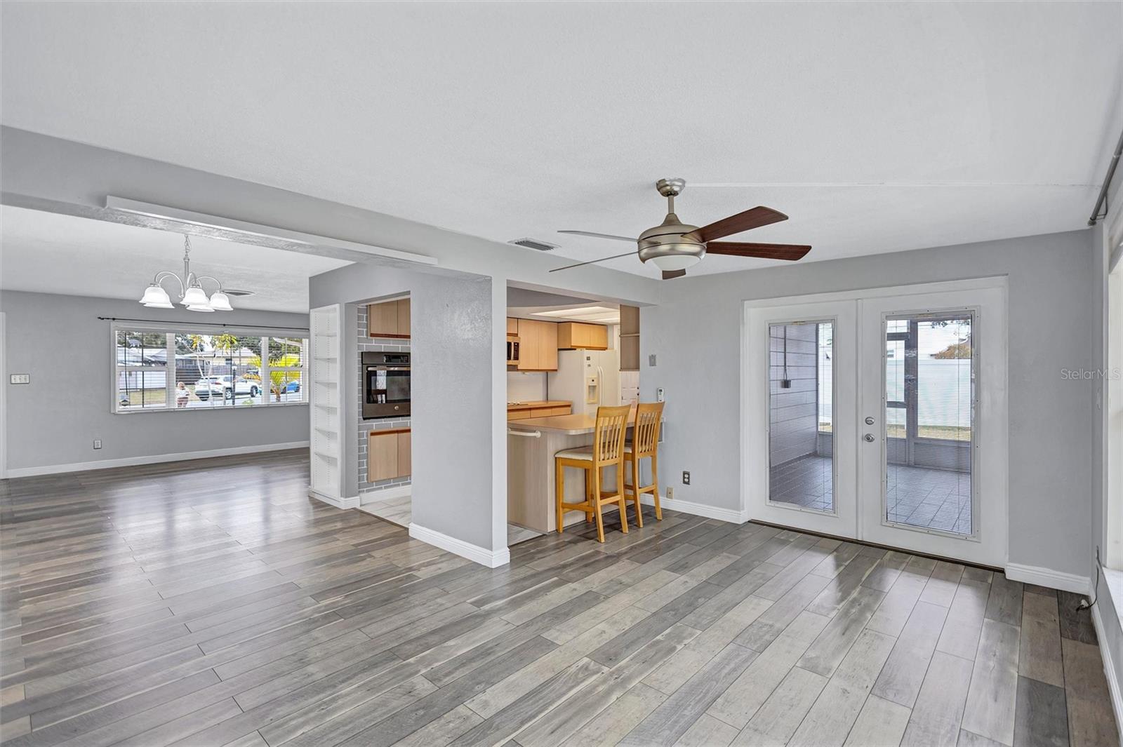 Image 8 of 38 For 2544 Burnice Drive