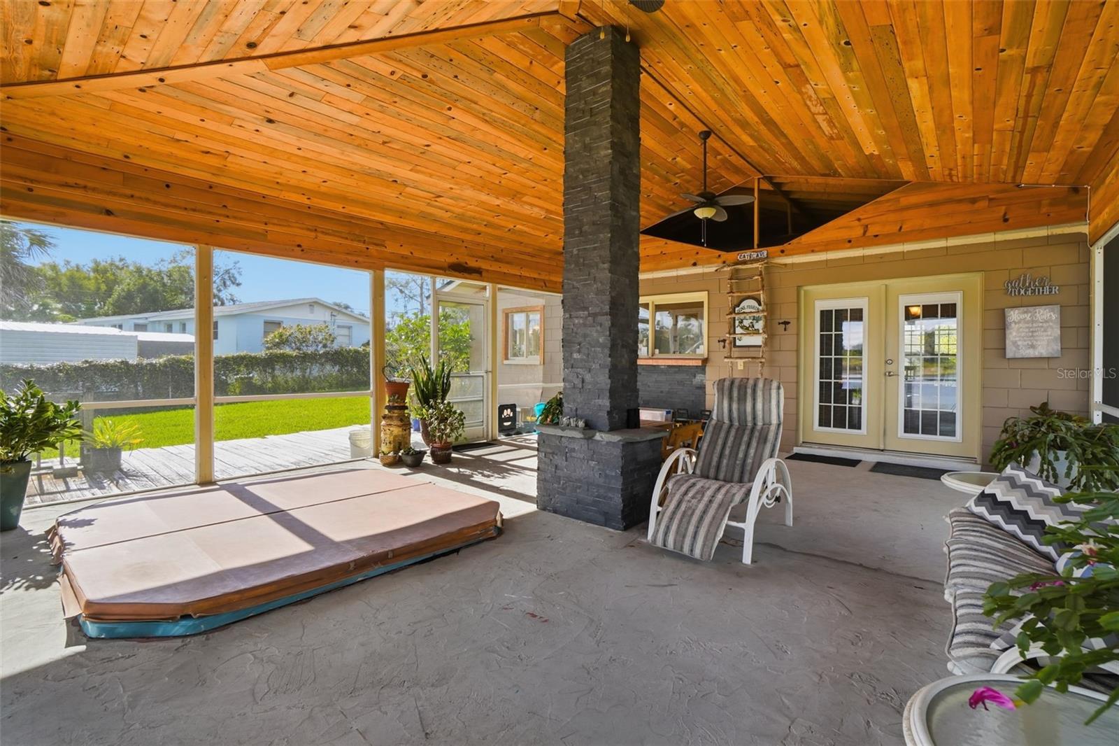 Image 28 of 45 For 40700 Long Island Drive