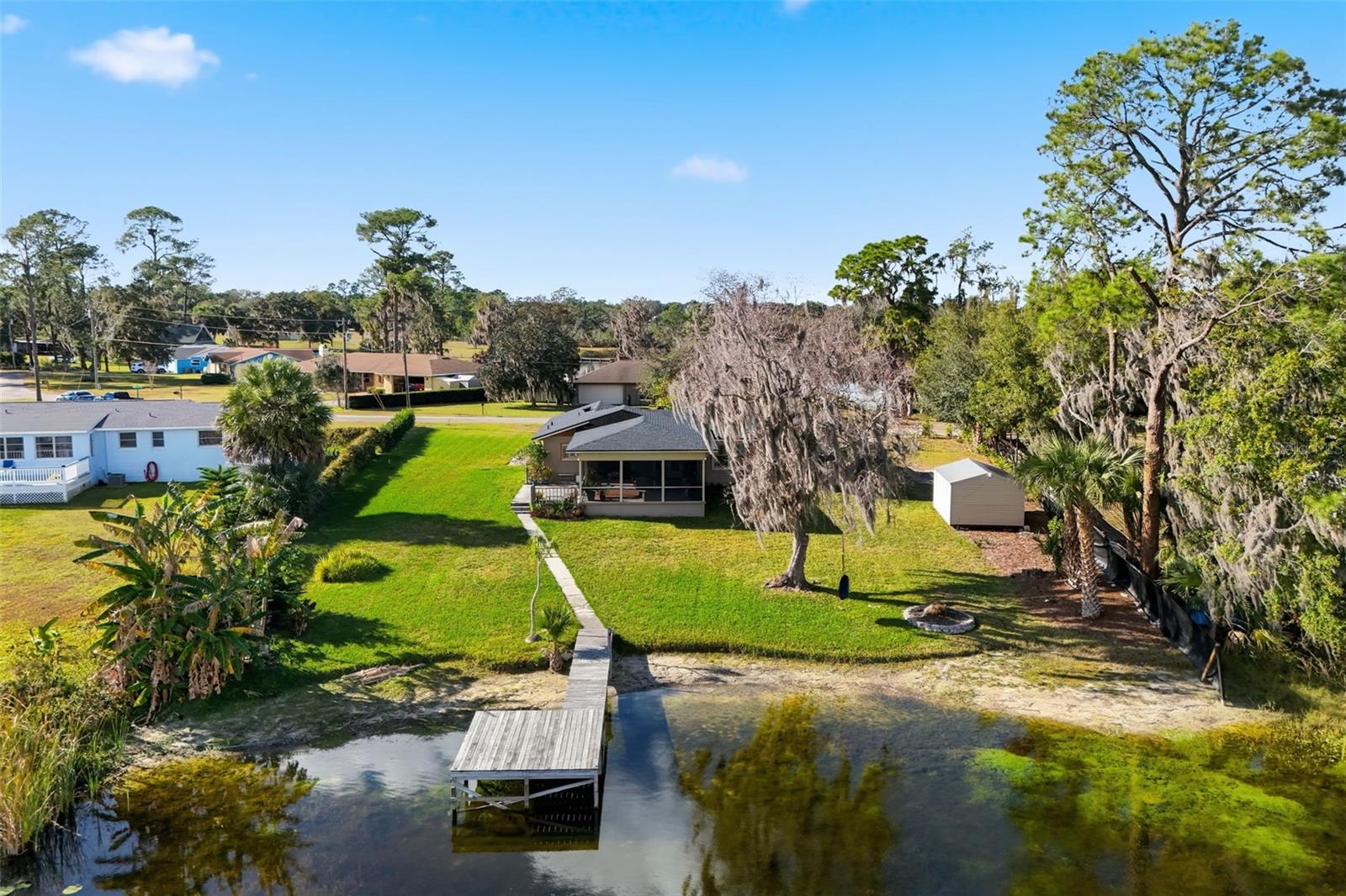 Image 39 of 45 For 40700 Long Island Drive