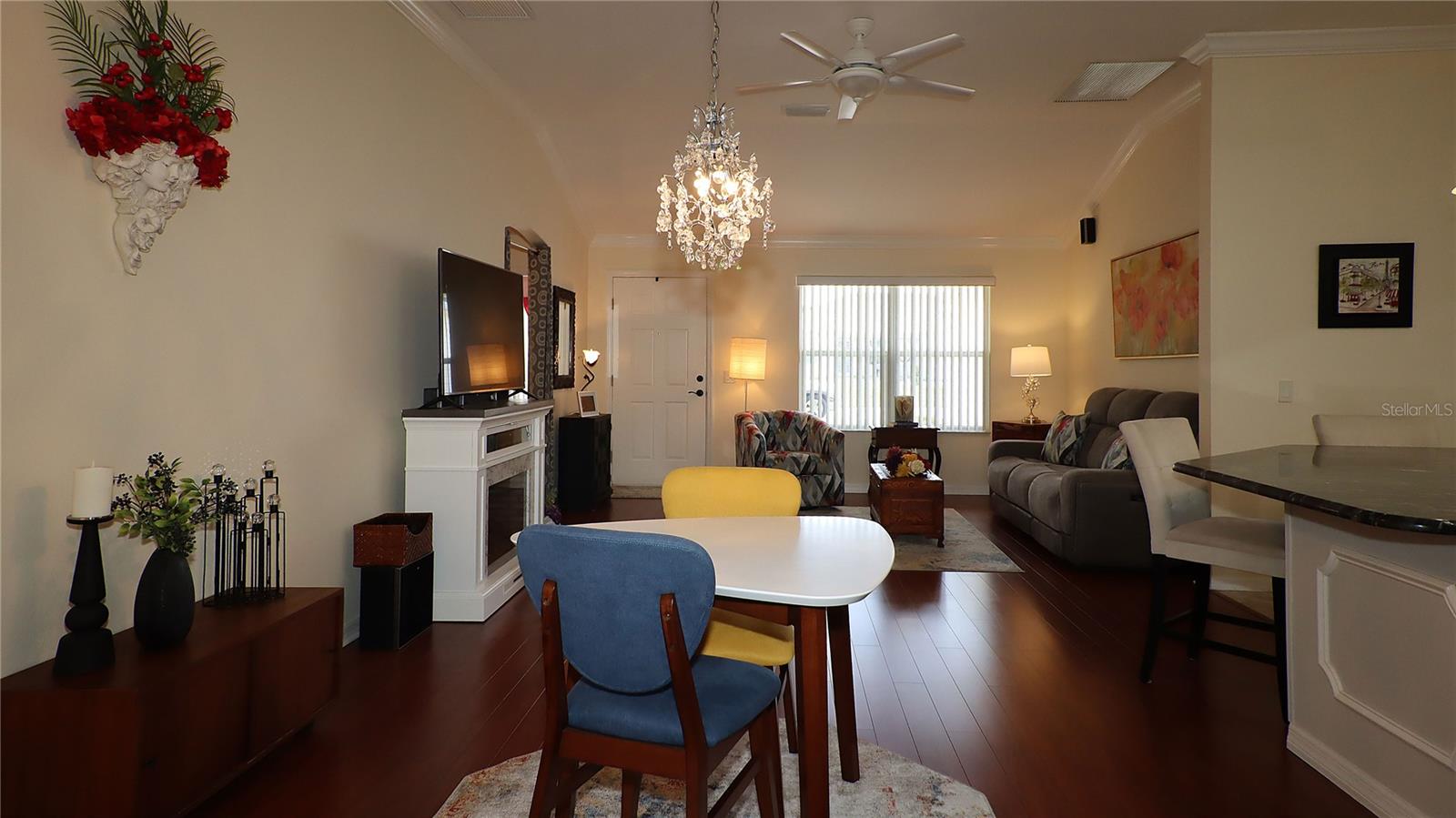 Image 10 of 41 For 17716 89th Milford Avenue