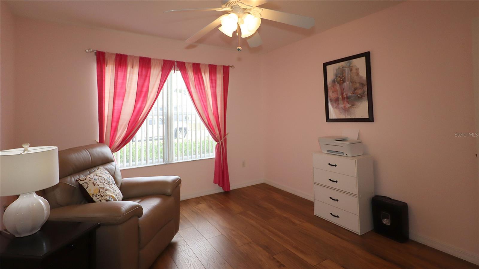 Image 26 of 41 For 17716 89th Milford Avenue