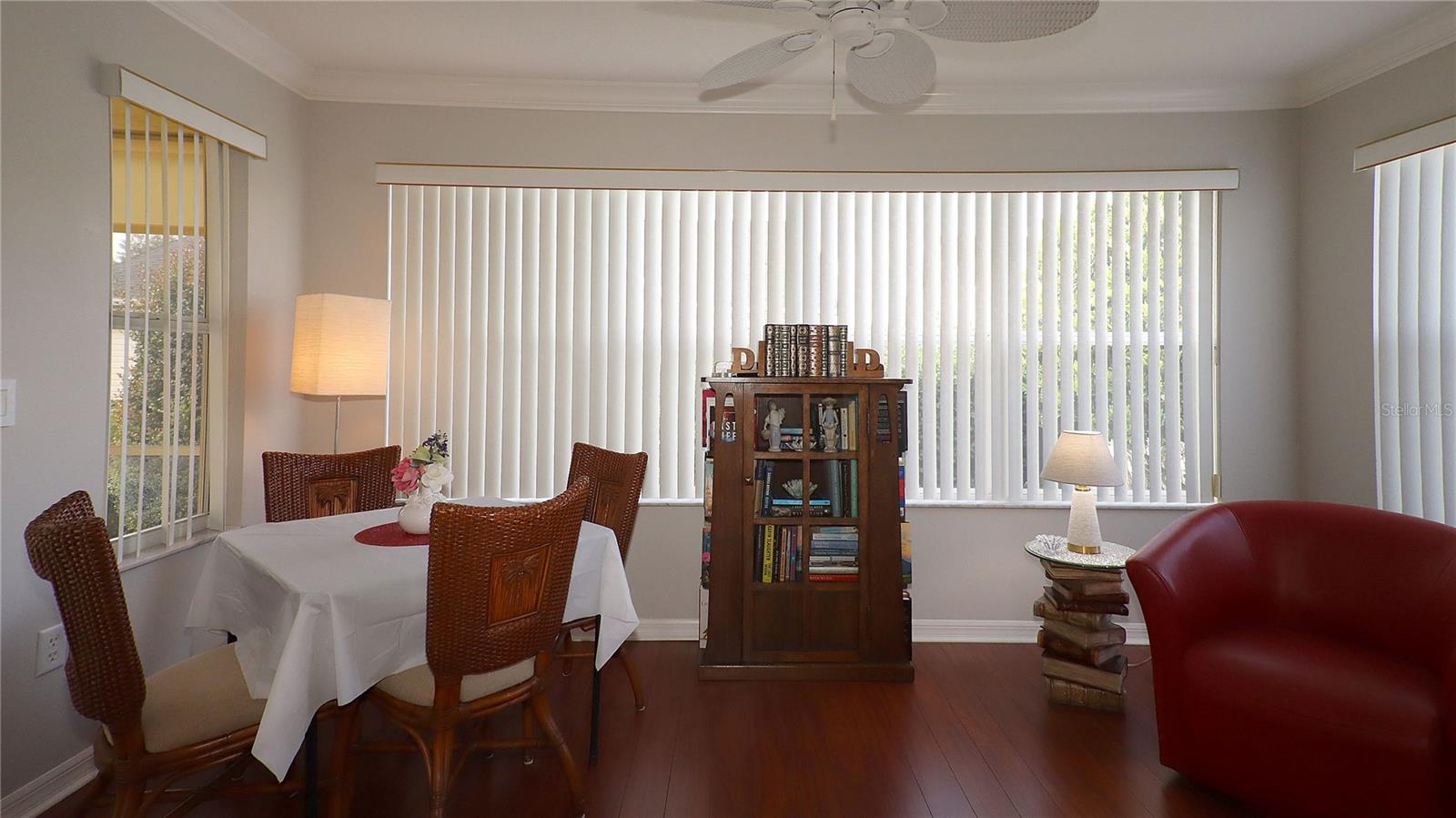 Image 35 of 41 For 17716 89th Milford Avenue