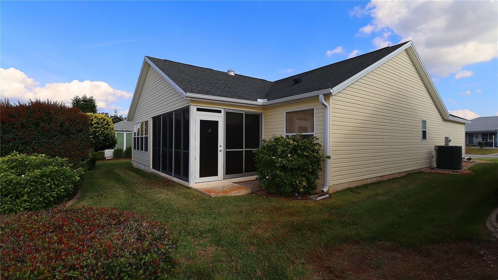 Image 38 of 41 For 17716 89th Milford Avenue