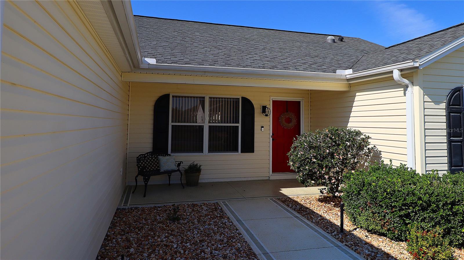 Image 4 of 41 For 17716 89th Milford Avenue