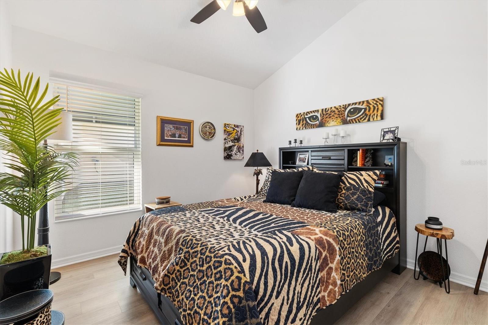 Image 18 of 29 For 7004 Minchew Circle