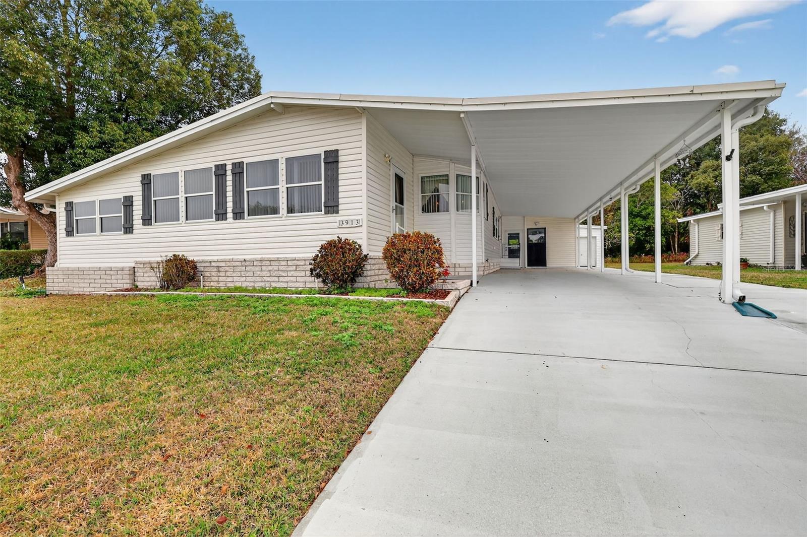 Image 2 of 29 For 3913 Citrus Circle 236