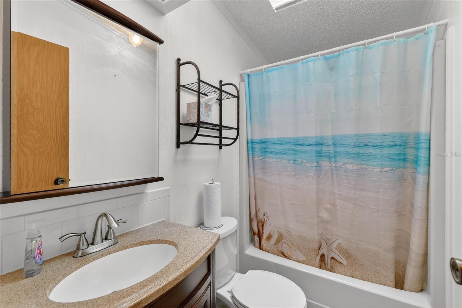 Image 22 of 29 For 3913 Citrus Circle 236